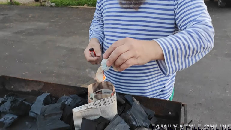 Как разжечь угли для шашлыка